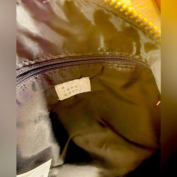 Black Satin Purse With Gold Zippers - Picture 6 of 7